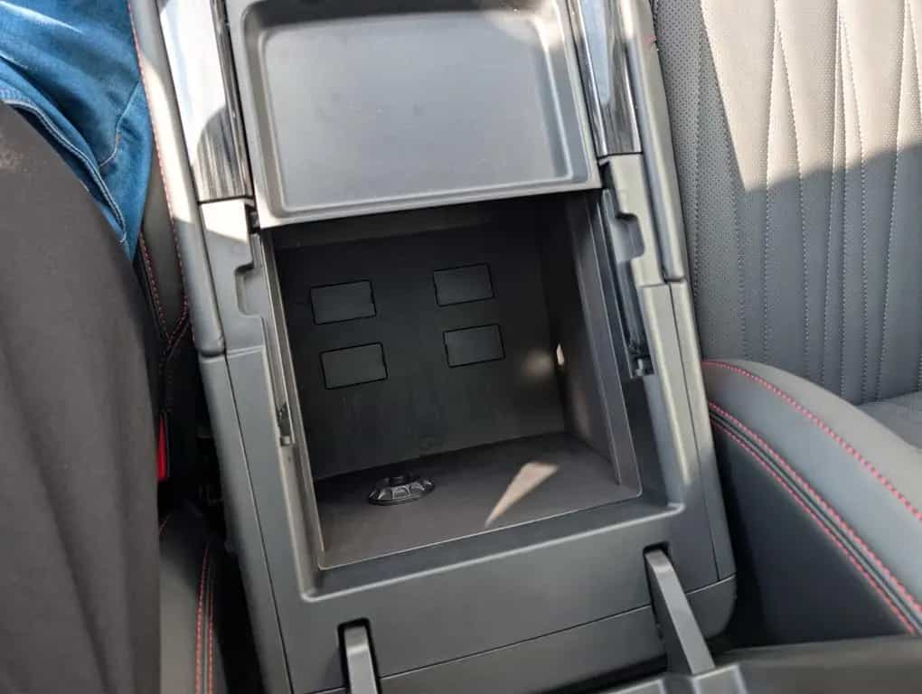 Foton 4 Ultra null-photo-19