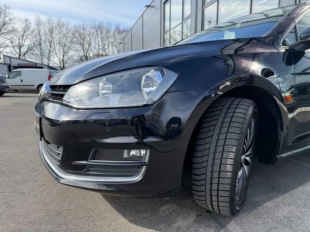 Volkswagen Golf VII V. Allstar DSG*SHZ*PDC*FSP*APPLE CAR* 03/2017-photo-20
