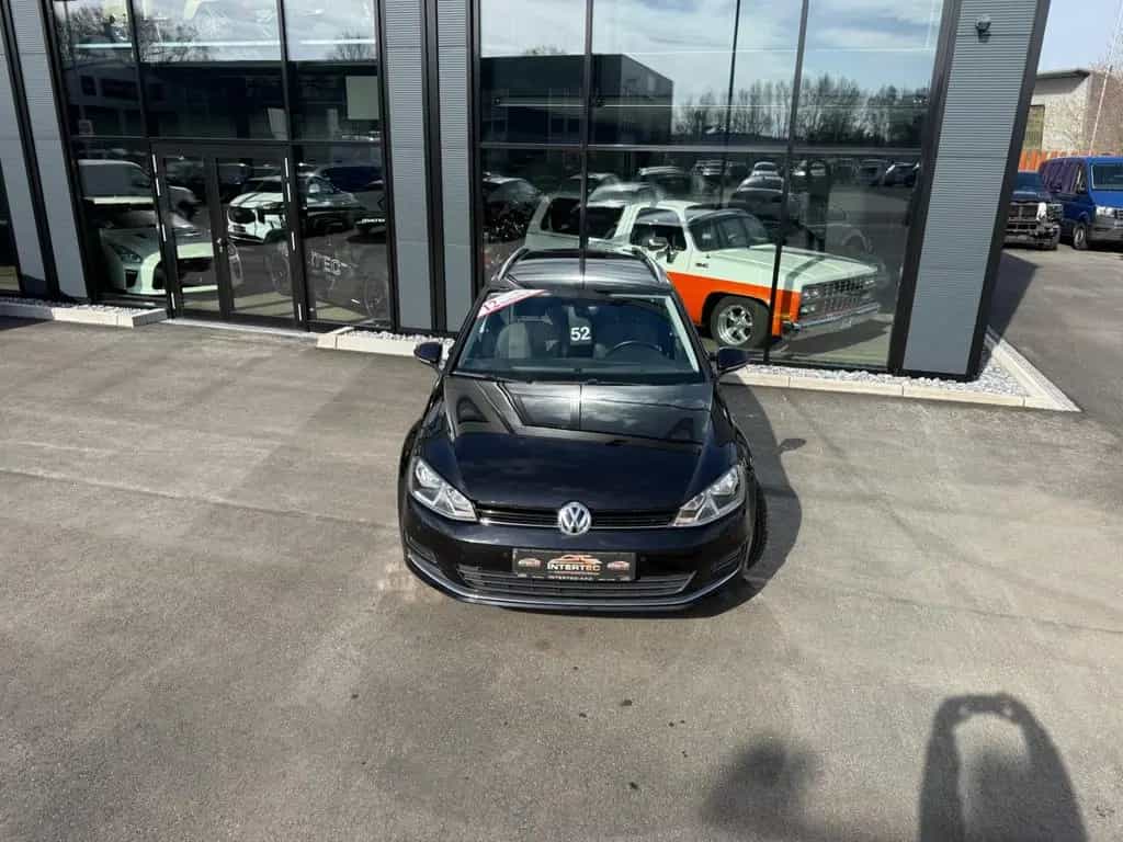 Volkswagen Golf VII V. Allstar DSG*SHZ*PDC*FSP*APPLE CAR* 03/2017-photo-26
