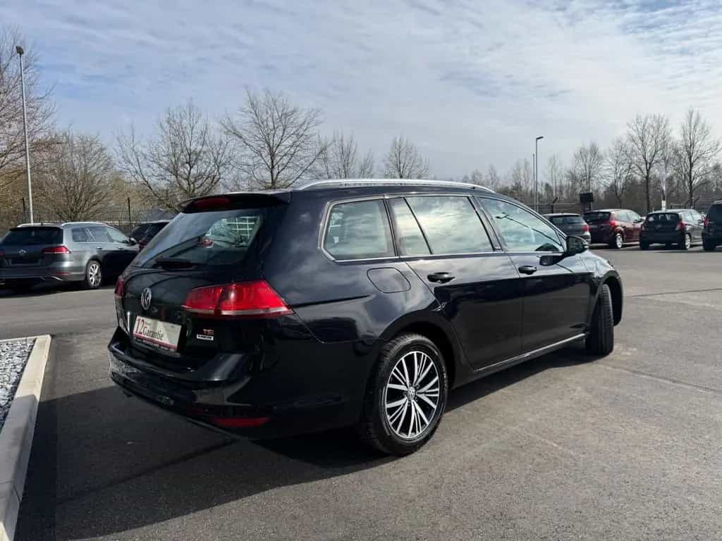 Volkswagen Golf VII V. Allstar DSG*SHZ*PDC*FSP*APPLE CAR* 03/2017-photo-28