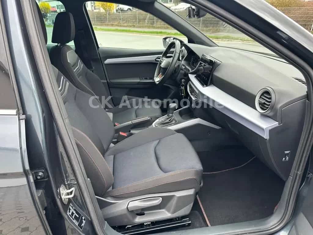 Seat Arona 1.5 TSI 110kW FR DSG/Navi/LED/Kam/AHK 11/2022-photo-28
