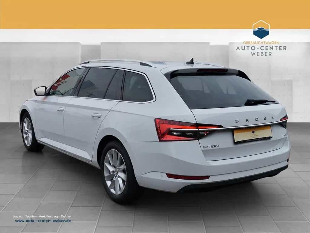 Skoda Superb Combi 2.0 TDI Style 4x4 DSG 360°*ACC*AHK 02/2023-photo-3