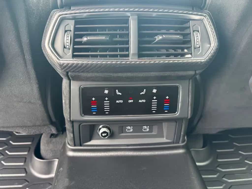 Lamborghini Urus 4.0 V8 Performante 666PS full Carbon in/out 01/2025-photo-17