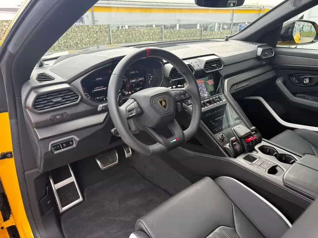 Lamborghini Urus 4.0 V8 Performante 666PS full Carbon in/out 01/2025-photo-24