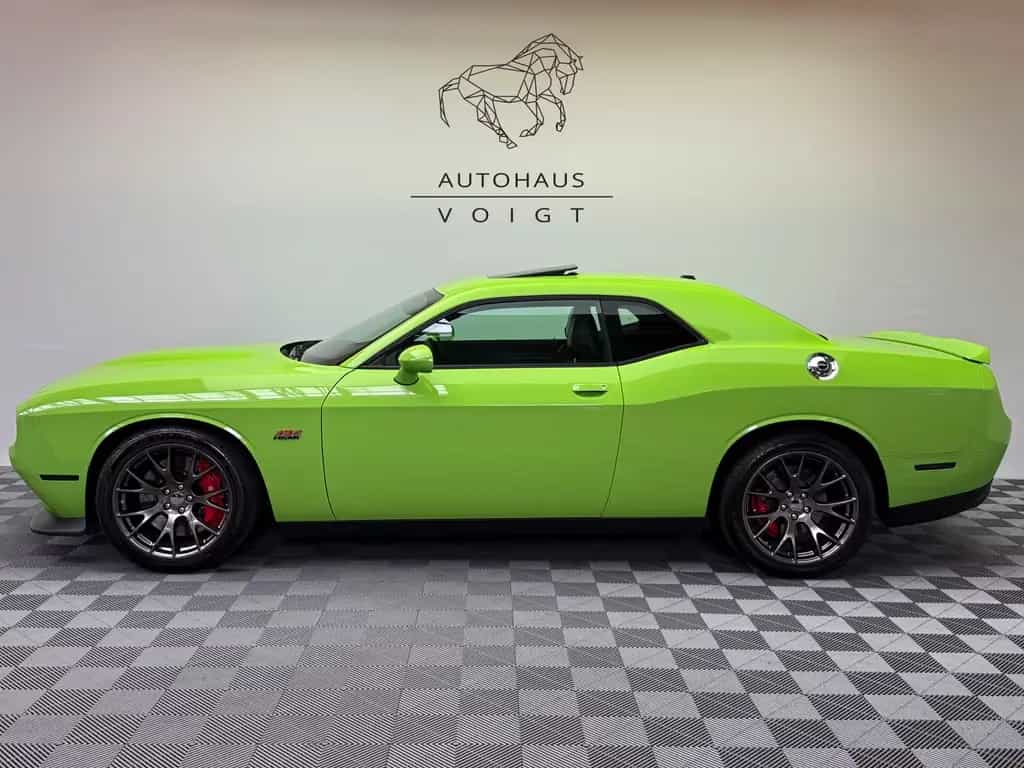 Dodge Challenger SRT369 6.4 |SRT-Austattung|Unfallfrei 03/2015-photo-0