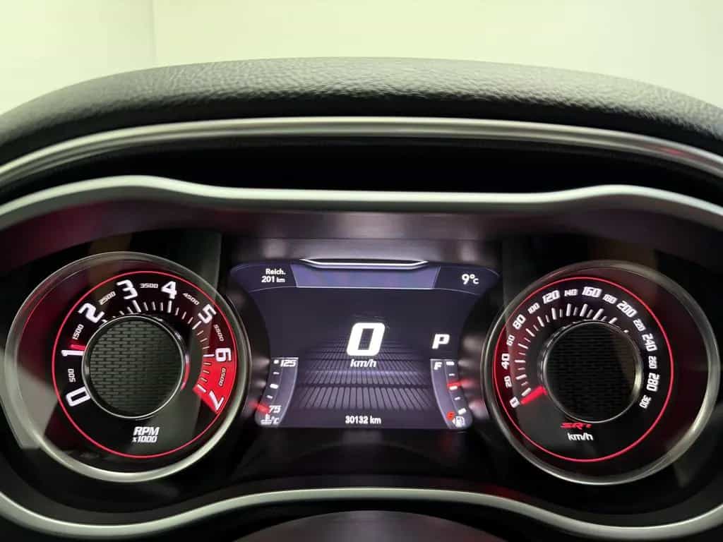 Dodge Challenger SRT369 6.4 |SRT-Austattung|Unfallfrei 03/2015-photo-13