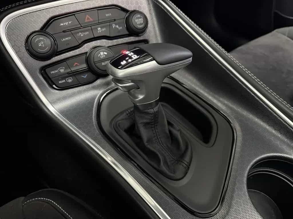 Dodge Challenger SRT369 6.4 |SRT-Austattung|Unfallfrei 03/2015-photo-18