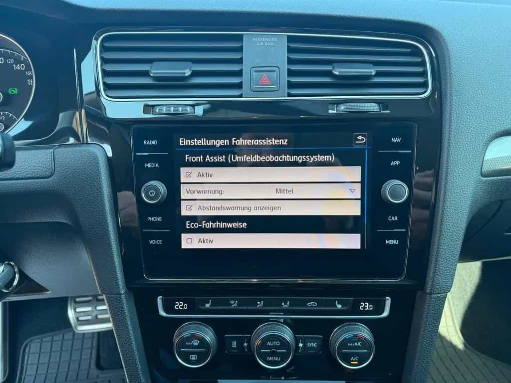 Volkswagen Golf VII 1.5 TSI DSG Join LED Navi Standheizung 03/2018-photo-33