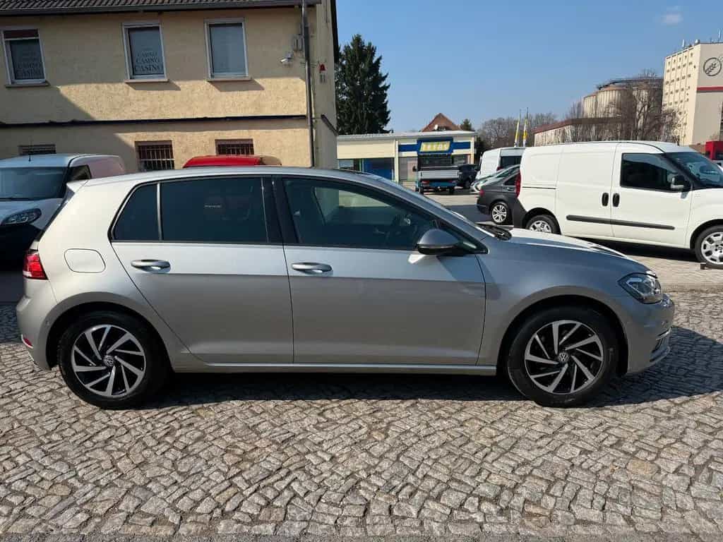 Volkswagen Golf VII 1.5 TSI DSG Join LED Navi Standheizung 03/2018-photo-5
