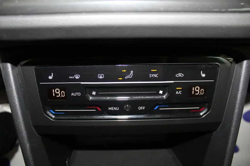 Volkswagen Tiguan 2.0 TSI DSG R-Line 4Motion*LED*VIRT*ACC* 12/2022-photo-19