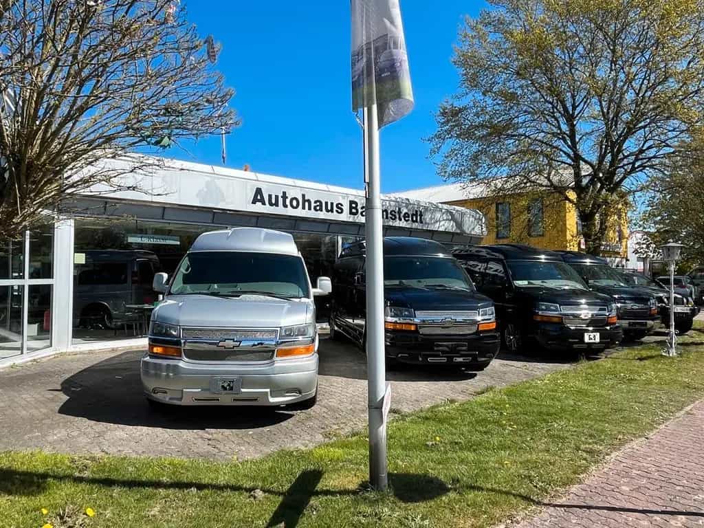 GMC Savana 2500- 6,0 V8 Explorer Limited-9 Sitzer 03/2017-photo-1