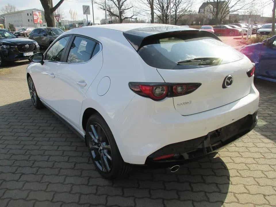 Mazda 3 5HB 2.5L e-SKYACTIV G 140 6AT FWD Centre-Line 05/2026-photo-4