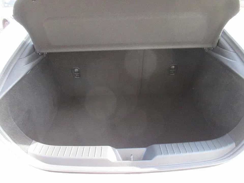 Mazda 3 5HB 2.5L e-SKYACTIV G 140 6AT FWD Centre-Line 05/2026-photo-6