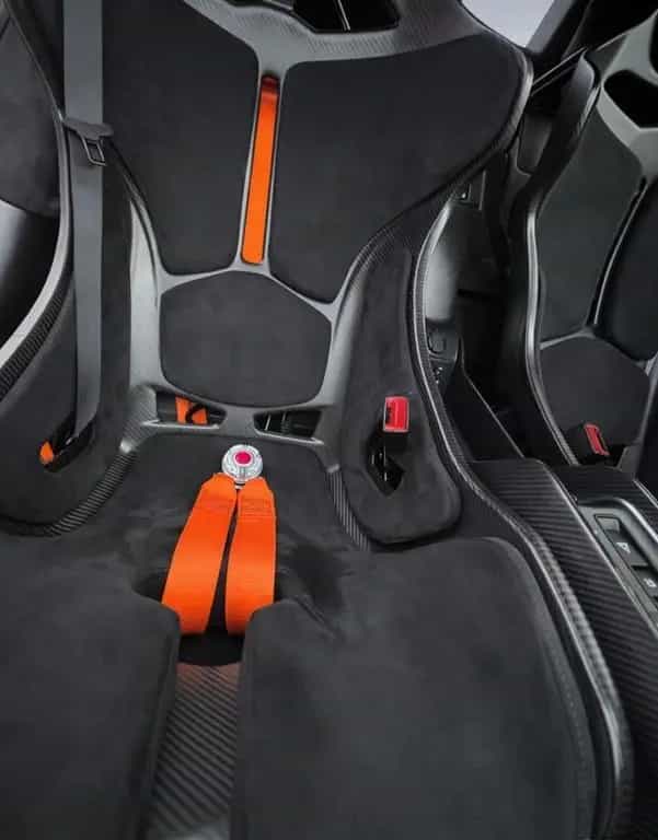 McLaren 620R model 332/350 02/2021-photo-16