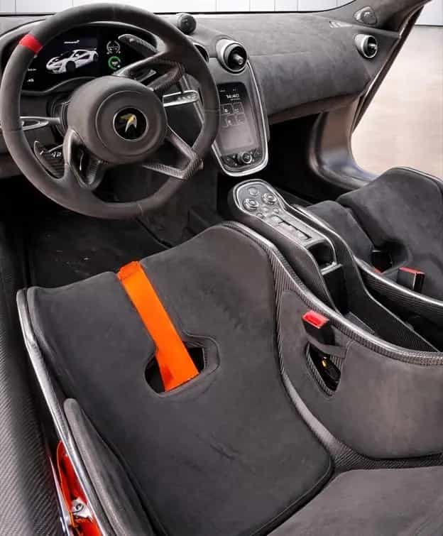 McLaren 620R model 332/350 02/2021-photo-9