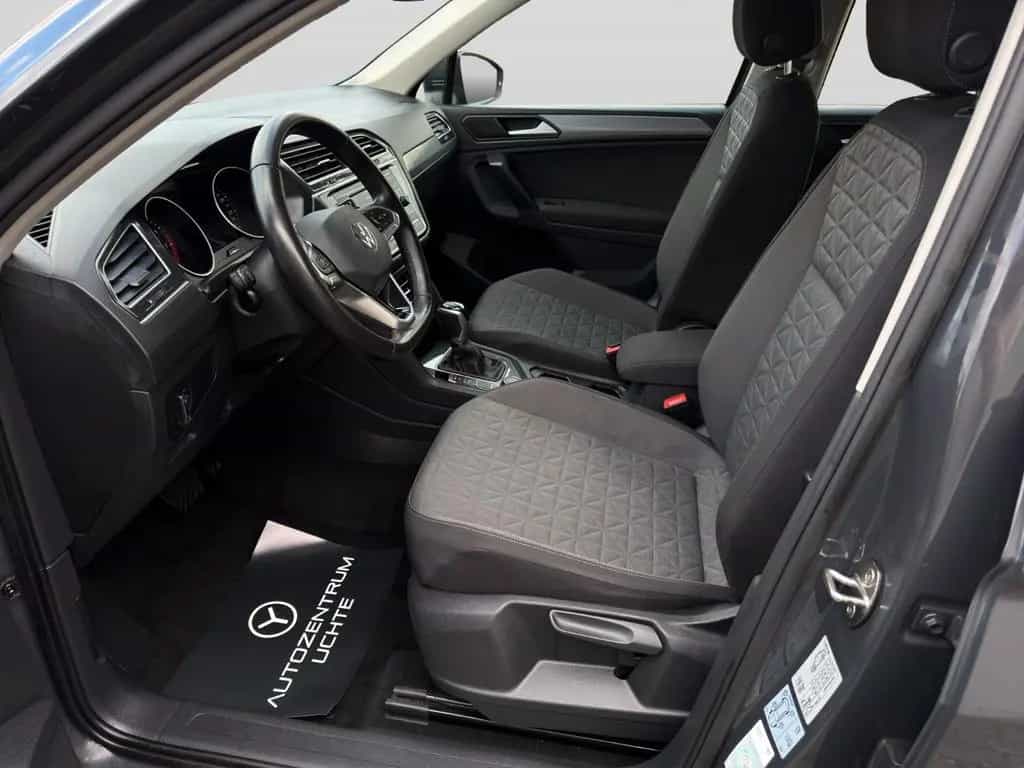Volkswagen Tiguan Life 4Motion /18"/APP/ACC/ 09/2021-photo-11