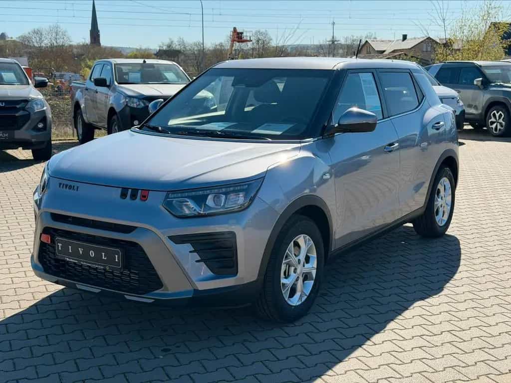 KGM Tivoli Nomad 1.5 T-GDI 6/MT 2WD null-photo-2