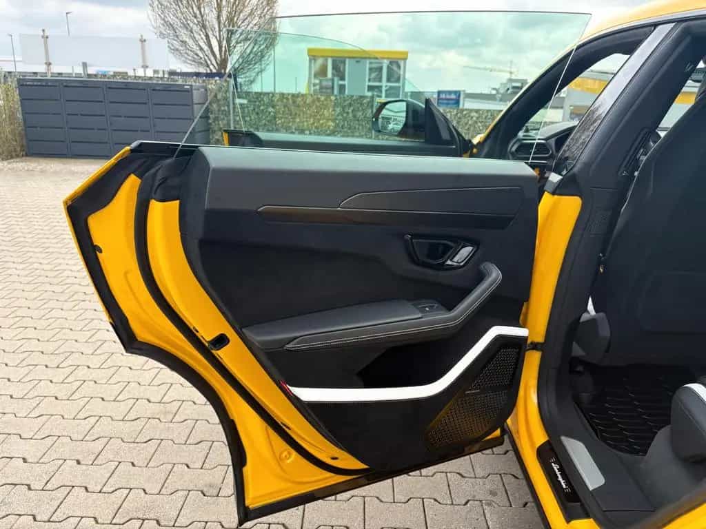 Lamborghini Urus 4.0 V8 Performante/Carbon/Akrapovic 01/2025-photo-26