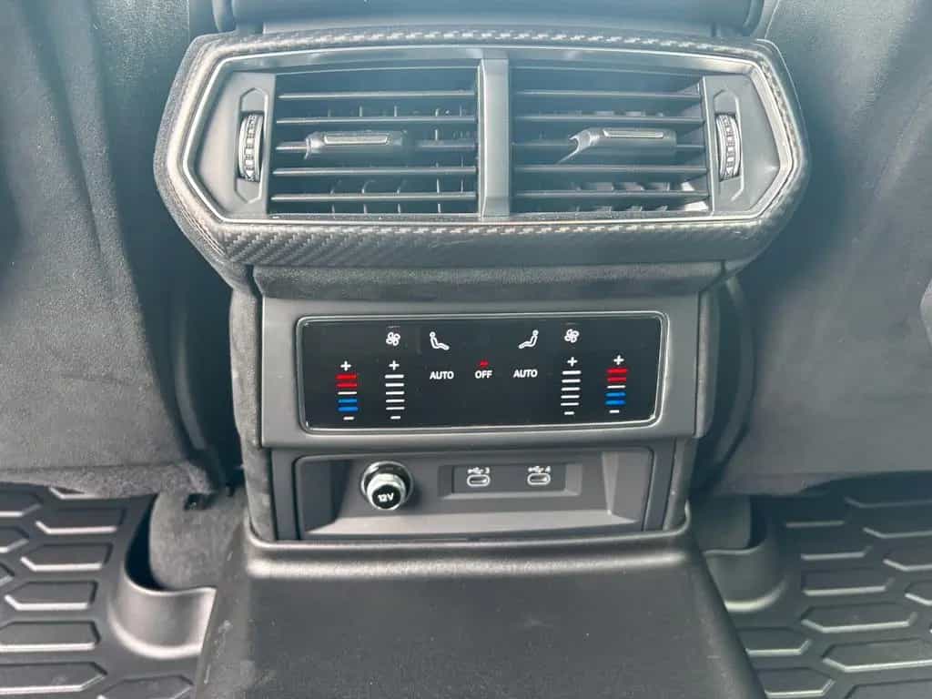 Lamborghini Urus 4.0 V8 Performante/Carbon/Akrapovic 01/2025-photo-28