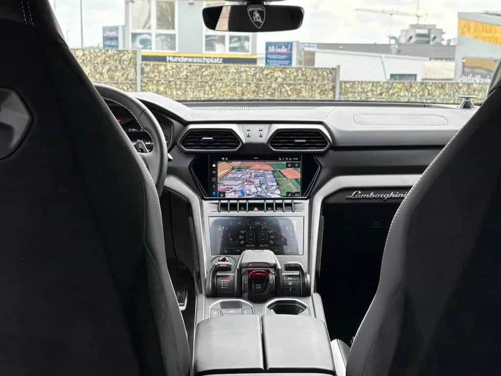 Lamborghini Urus 4.0 V8 Performante/Carbon/Akrapovic 01/2025-photo-32