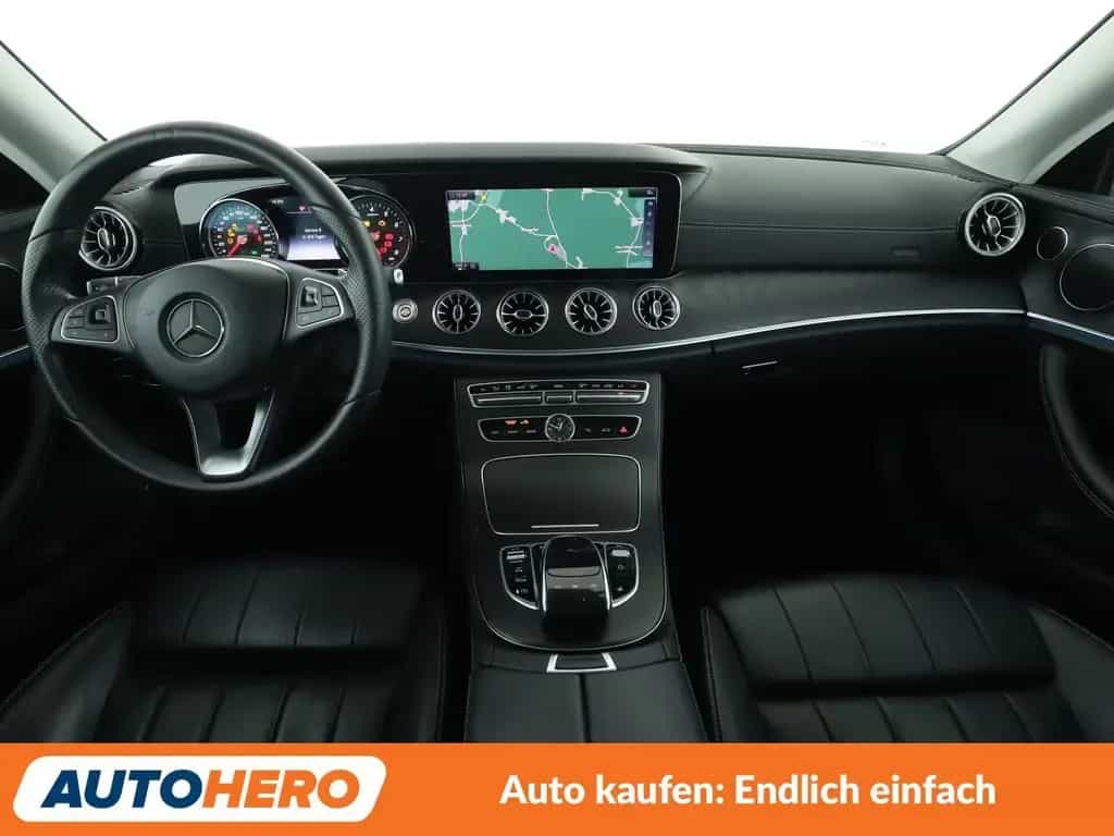 Mercedes-Benz E-Class 200 Avantgarde Aut.*NAVI*CAM*PDC* 09/2018-photo-11