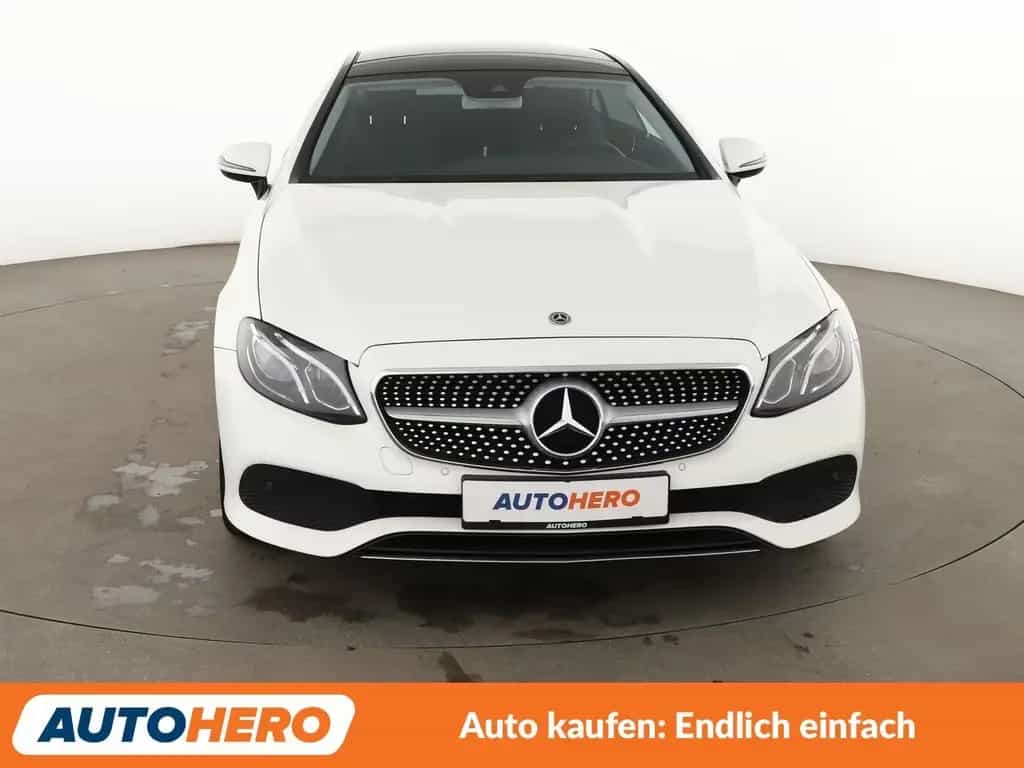 Mercedes-Benz E-Class 200 Avantgarde Aut.*NAVI*CAM*PDC* 09/2018-photo-8
