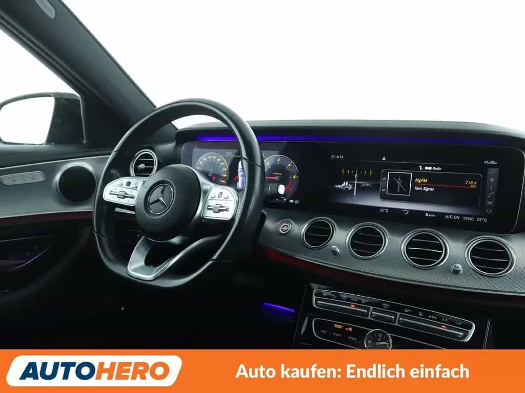 Mercedes-Benz E-Class d T 4Matic AMG Line Aut.*NAVI*LED 09/2019-photo-12
