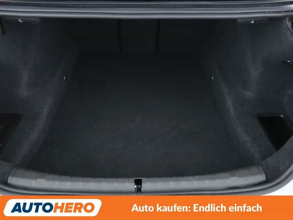 BMW 5 Series 540i xDrive Sport Line Aut.*NAVI*LED*HUD*CAM* 08/2017-photo-17