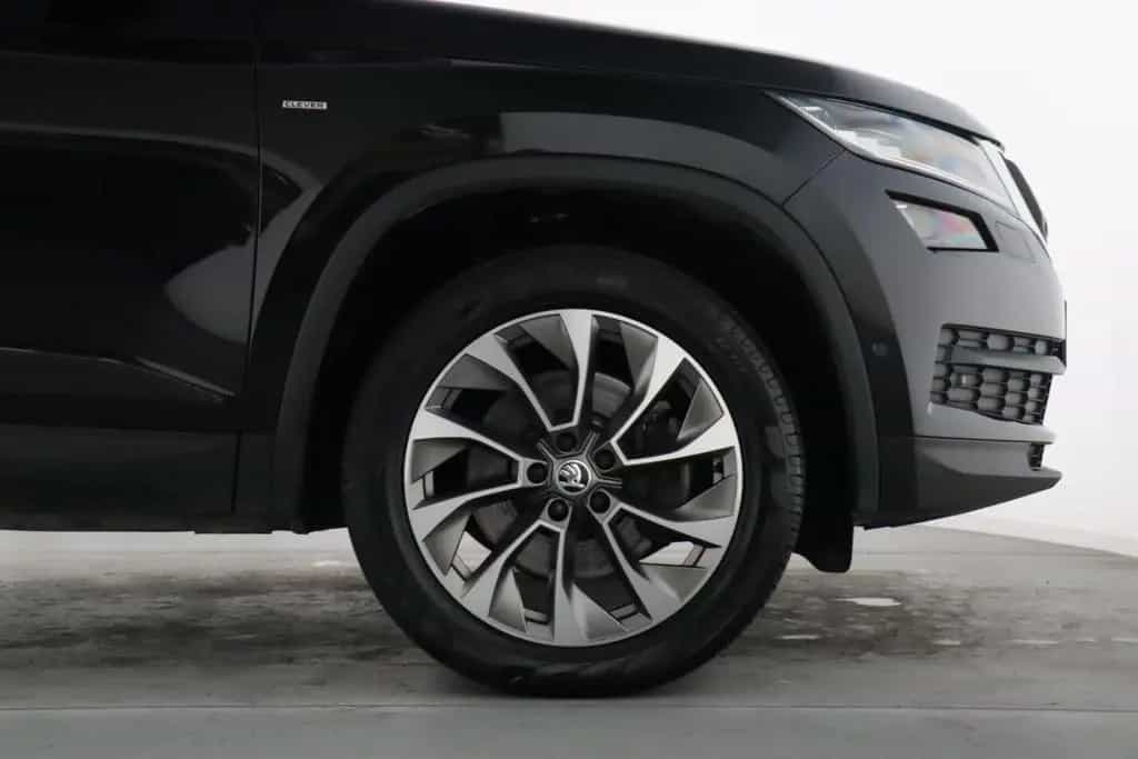 Skoda Kodiaq CLEVER 2.0TSI DSG 4X4 COLUMBUS NAVIuvm 06/2021-photo-4