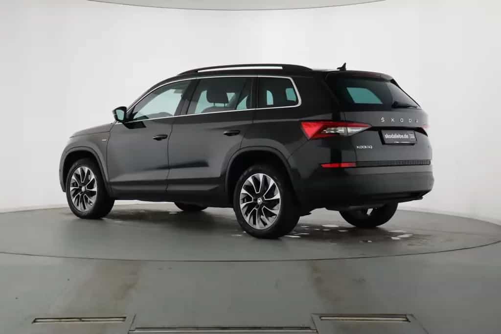 Skoda Kodiaq CLEVER 2.0TSI DSG 4X4 COLUMBUS NAVIuvm 06/2021-photo-7