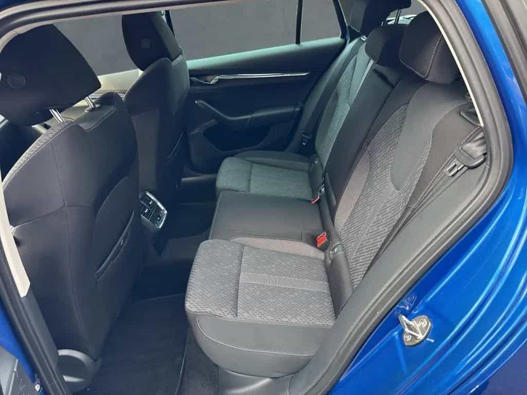 Skoda Octavia Cb. FIRST EDITION 1.5 TSI AHK+PANO+NAVI 07/2020-photo-7