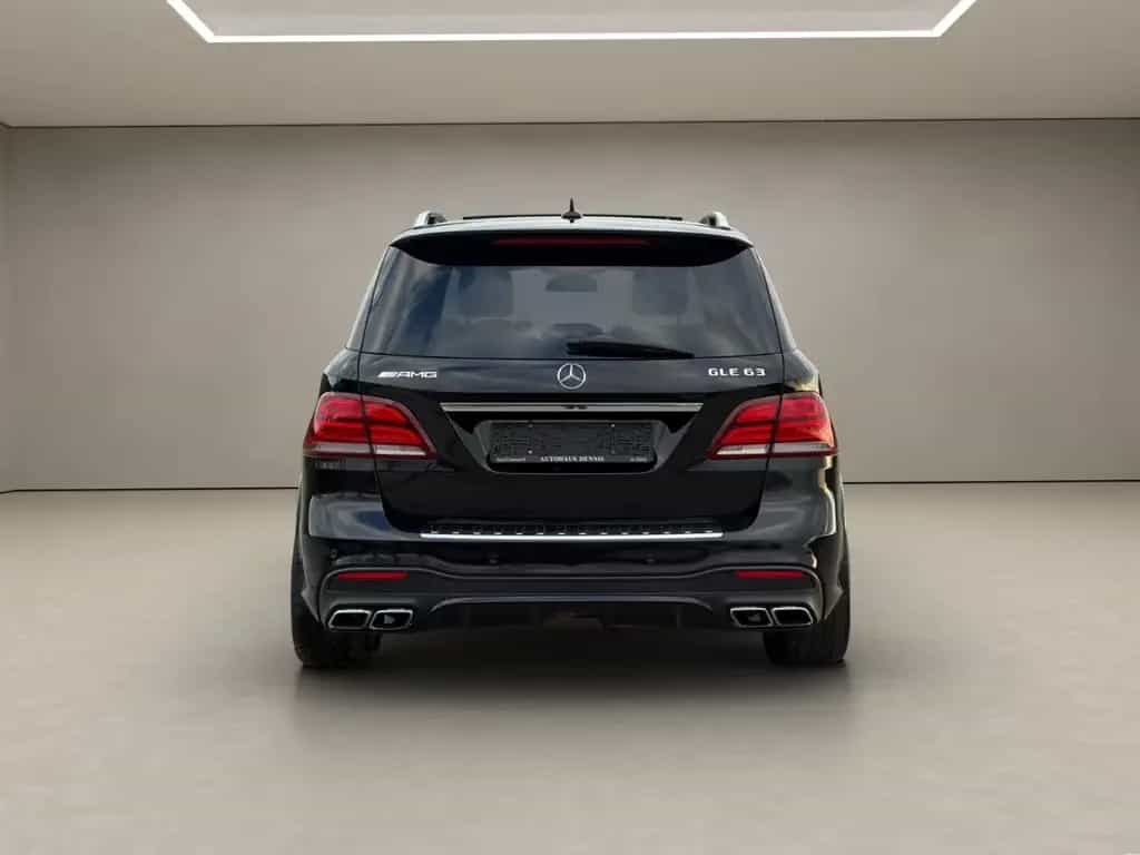 Mercedes-Benz GLE 63 AMG 4Matic   360°Cam/HUD/Pano 12/2015-photo-5