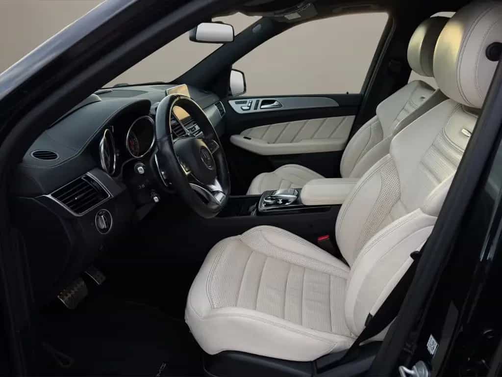 Mercedes-Benz GLE 63 AMG 4Matic   360°Cam/HUD/Pano 12/2015-photo-8