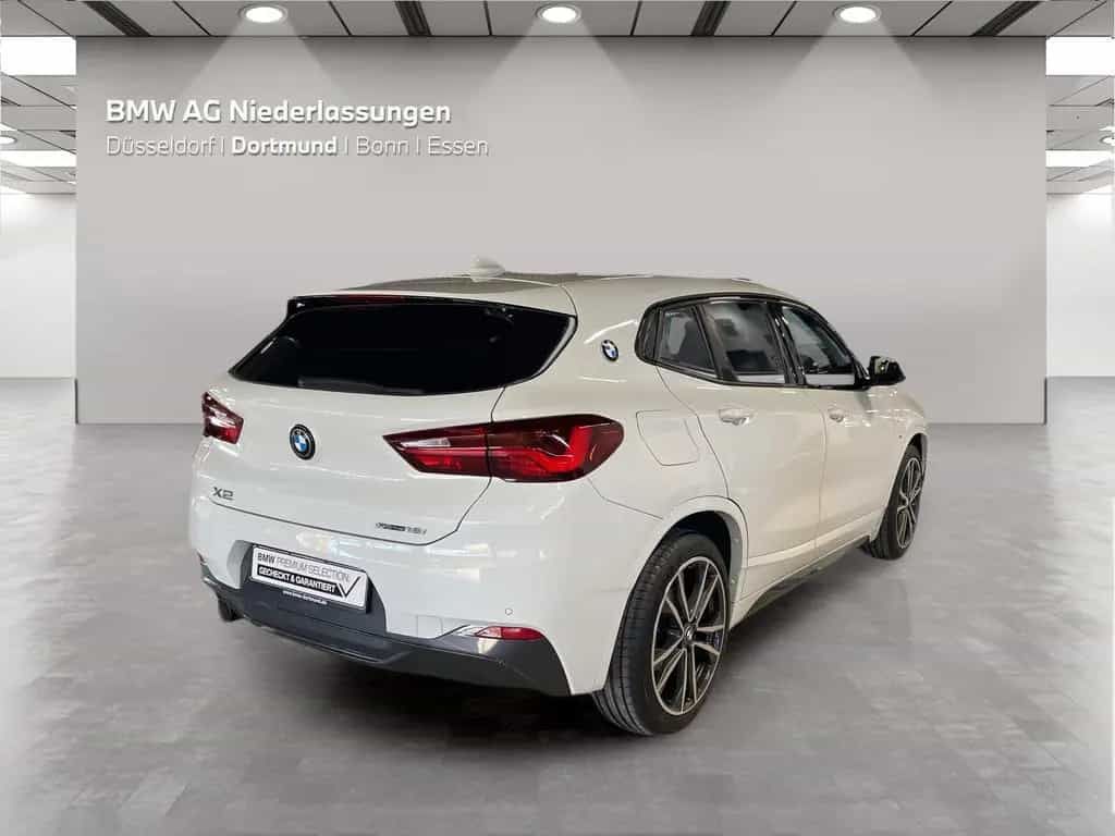 BMW X2 sDrive18i M Sport Navi Parkassist HiFi LED 02/2022-photo-1