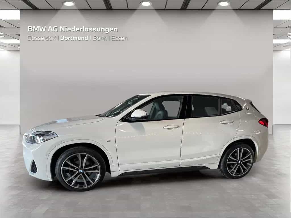 BMW X2 sDrive18i M Sport Navi Parkassist HiFi LED 02/2022-photo-2