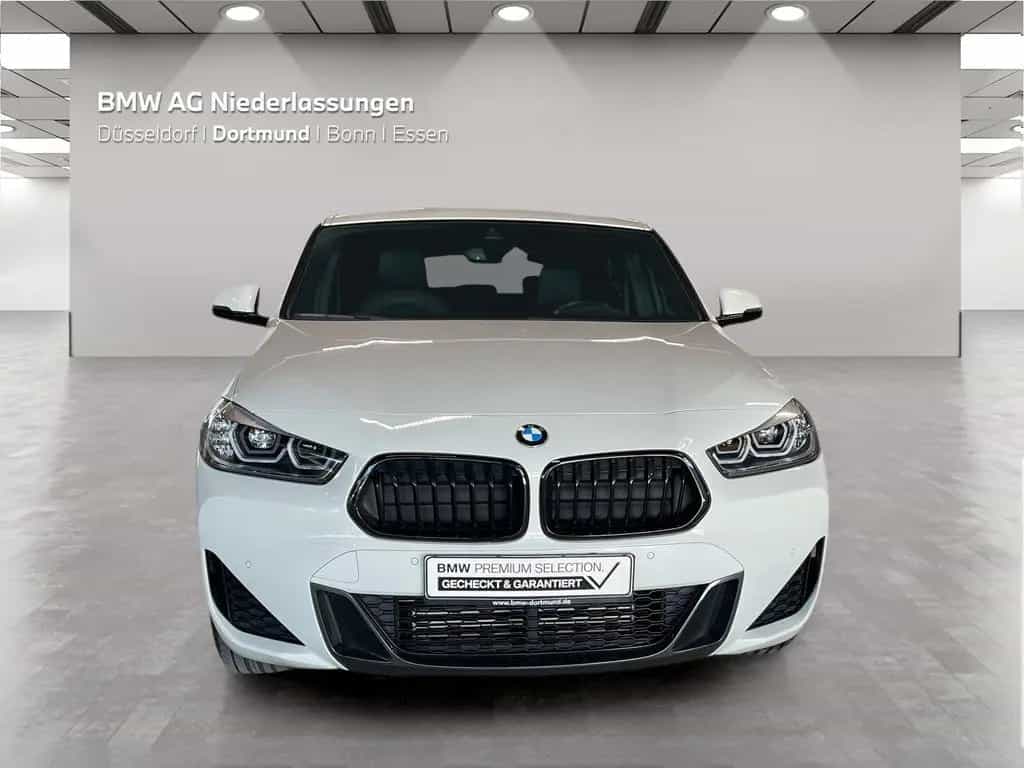 BMW X2 sDrive18i M Sport Navi Parkassist HiFi LED 02/2022-photo-4