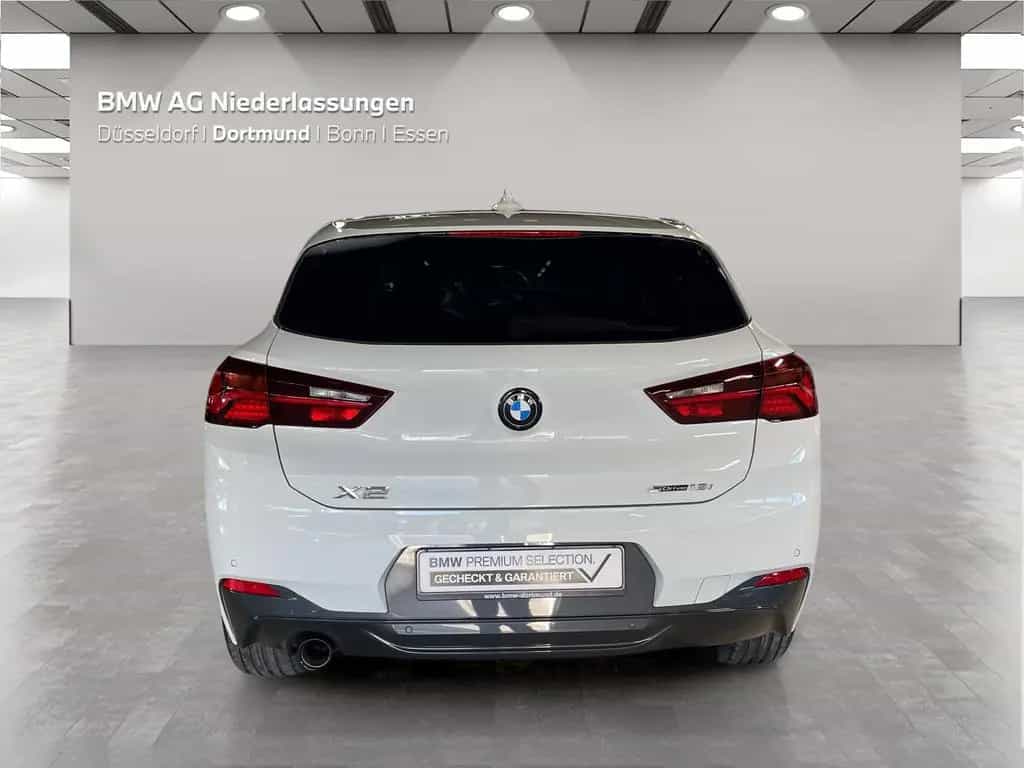 BMW X2 sDrive18i M Sport Navi Parkassist HiFi LED 02/2022-photo-5