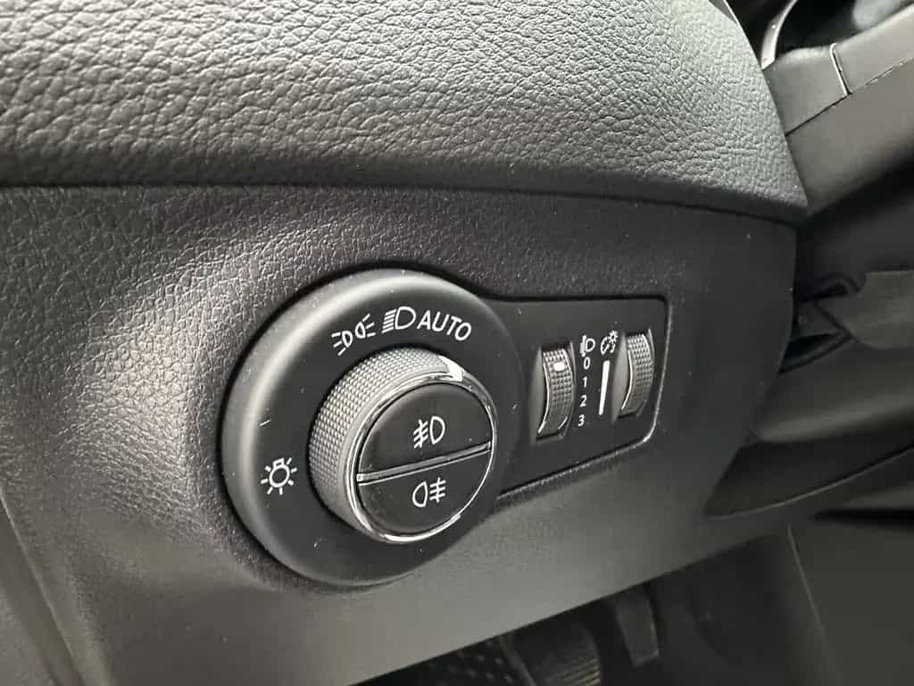 Jeep Compass Limited FWD "NAVI-CAM-MULTI-ALU" 07/2021-photo-12