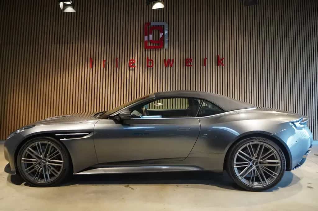 Aston Martin DB12 4.0 V8 Volante*B&W* UPE 299 T€ * 05/2024-photo-13