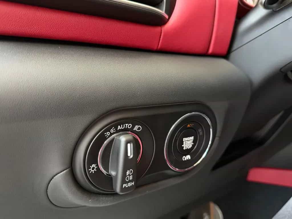 Maserati Levante GT Mild-Hybrid Soft Close Pano 21" 07/2024-photo-14
