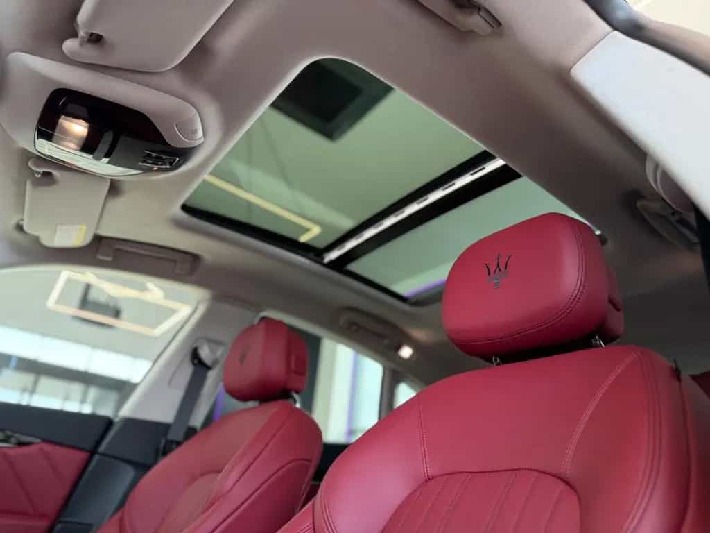 Maserati Levante GT Mild-Hybrid Soft Close Pano 21" 07/2024-photo-23