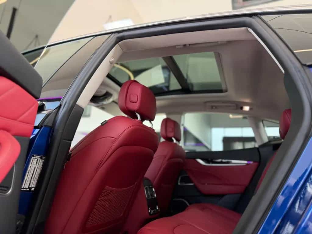 Maserati Levante GT Mild-Hybrid Soft Close Pano 21" 07/2024-photo-24