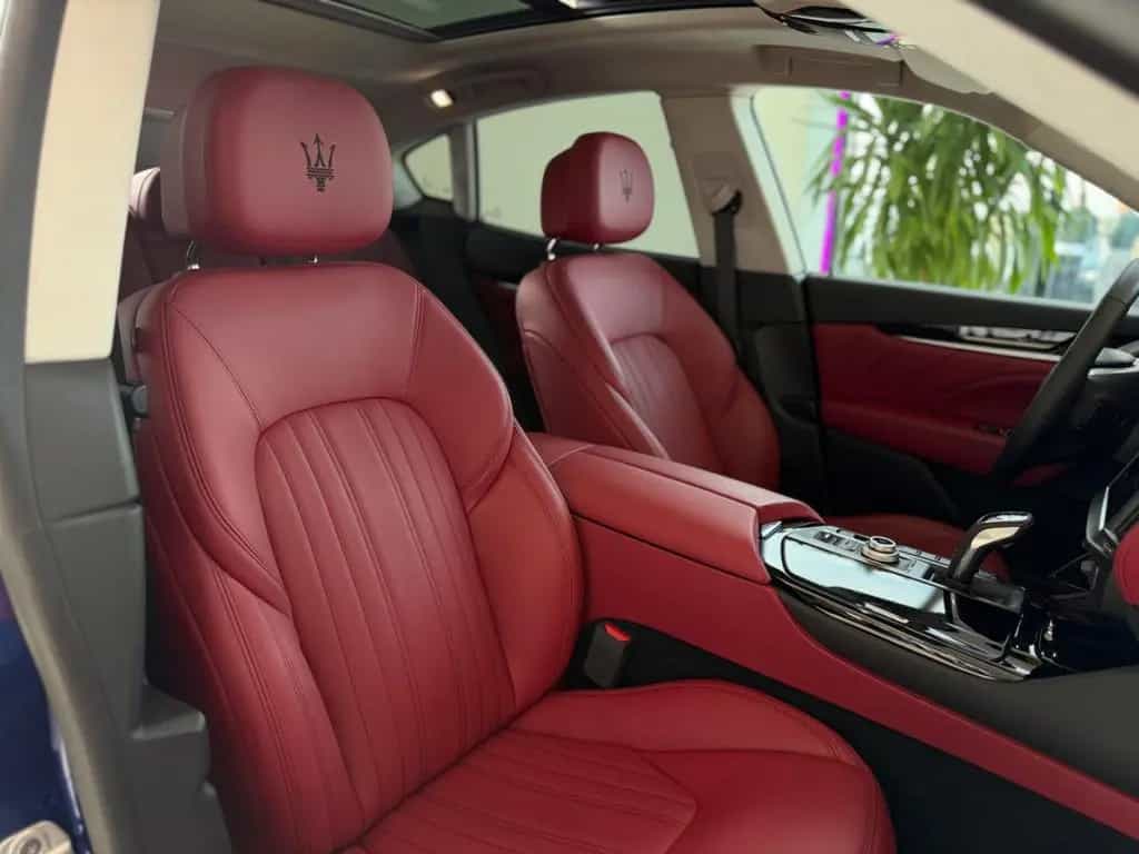 Maserati Levante GT Mild-Hybrid Soft Close Pano 21" 07/2024-photo-33
