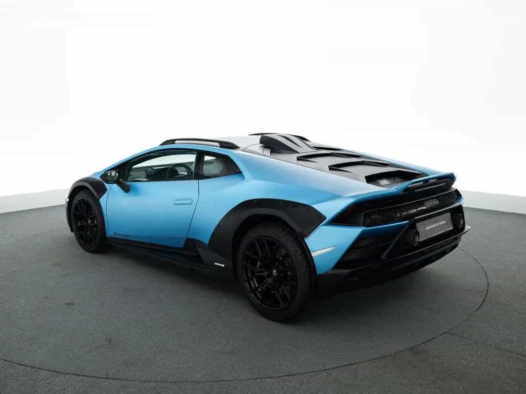 Lamborghini Huracán Sterrato I Blu Arione I Black roof 04/2024-photo-10