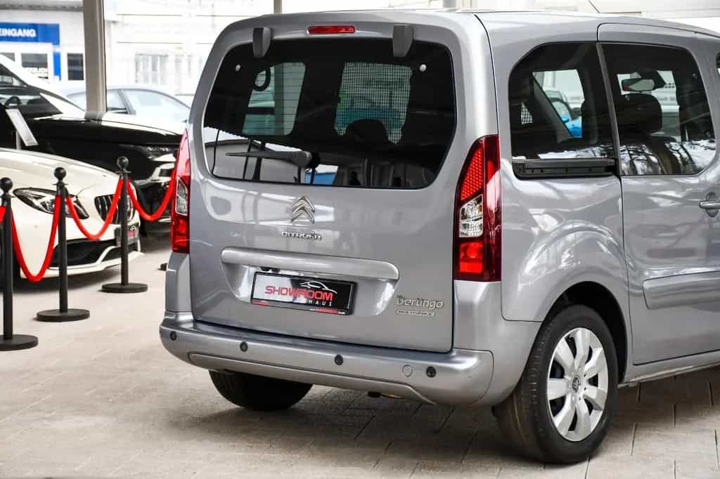 Citroën Berlingo Kombi Selection 2.Hand R-Kamera 58tkm! 06/2018-photo-30