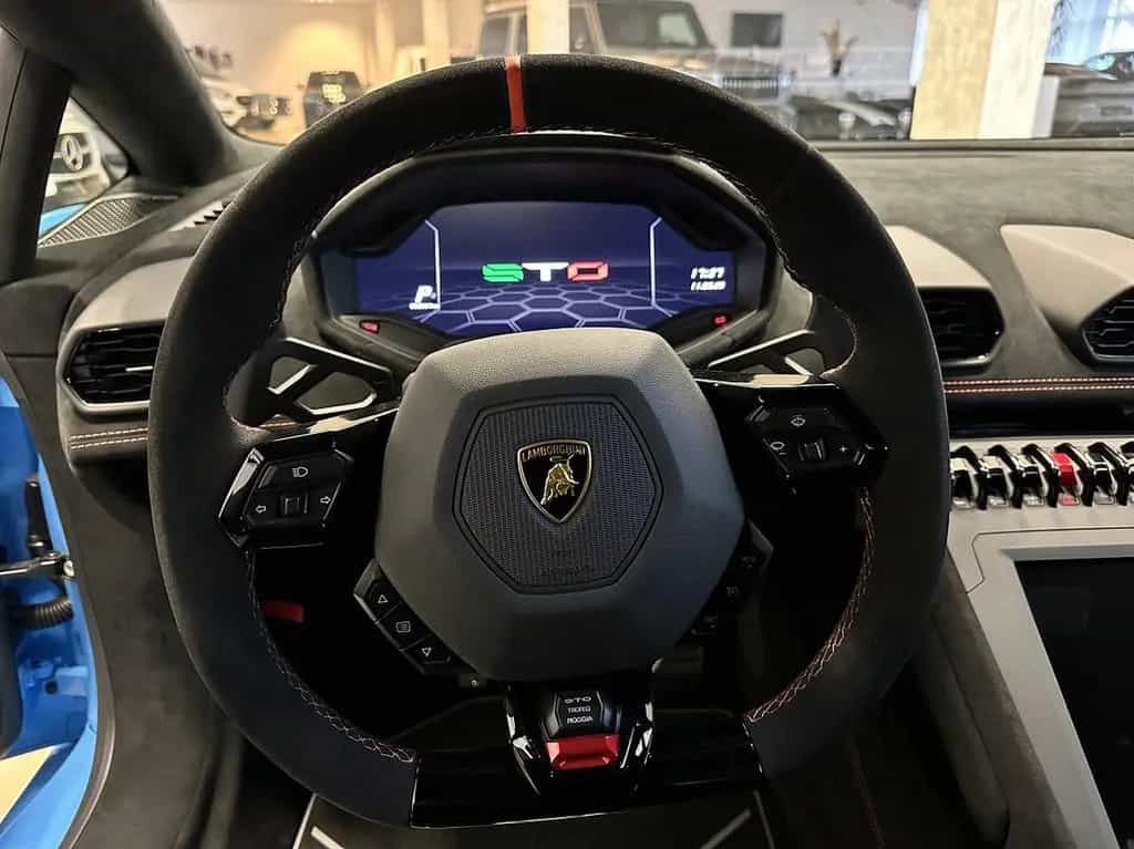 Lamborghini STO Carbon Lifting 20" Sportsitze 09/2022-photo-16