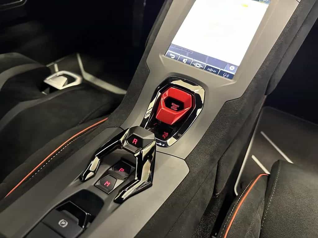 Lamborghini STO Carbon Lifting 20" Sportsitze 09/2022-photo-9