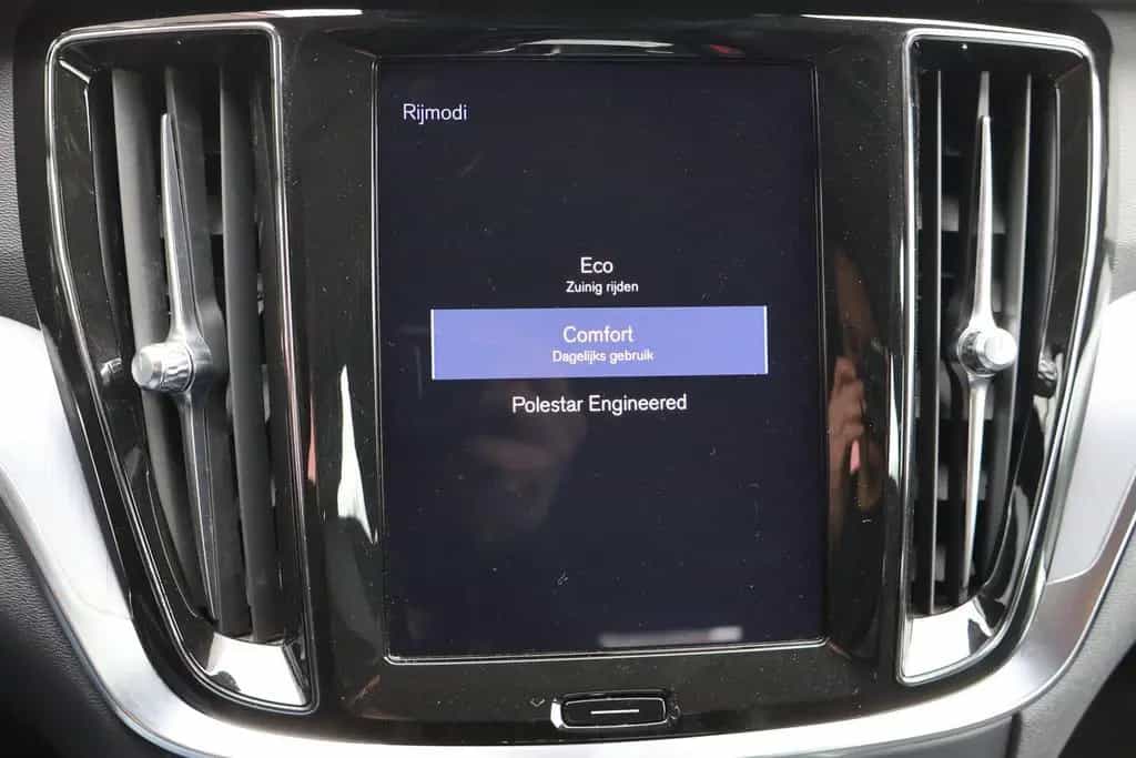 Volvo V60 2.0 D4 Momentum Pro | Origineel NL | Trekhaa 01/2020-photo-12