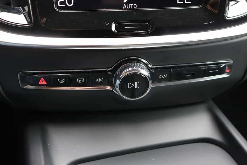 Volvo V60 2.0 D4 Momentum Pro | Origineel NL | Trekhaa 01/2020-photo-15