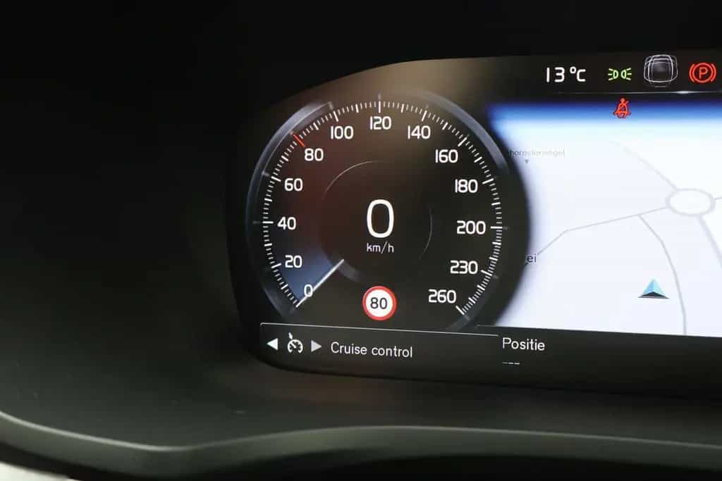 Volvo V60 2.0 D4 Momentum Pro | Origineel NL | Trekhaa 01/2020-photo-9